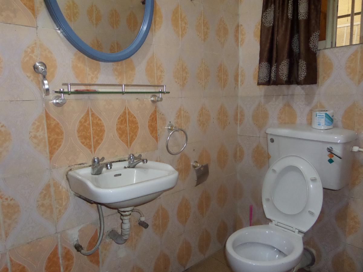 November 5 Hotel Bale Akiosi Room photo